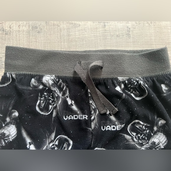 Star Wars Darth Vader Pyjama Pants, size 8 - Picture 3 of 7